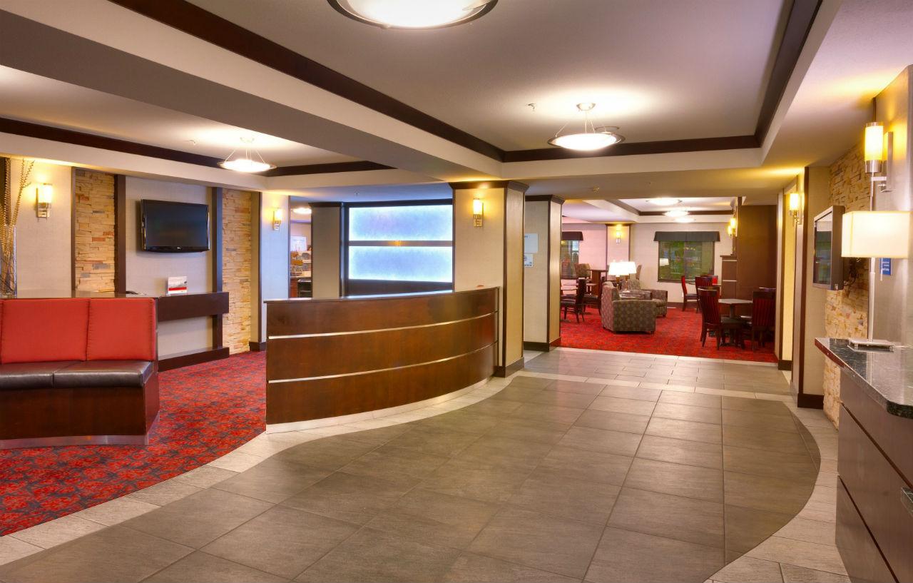 Express & By Ihg 3*