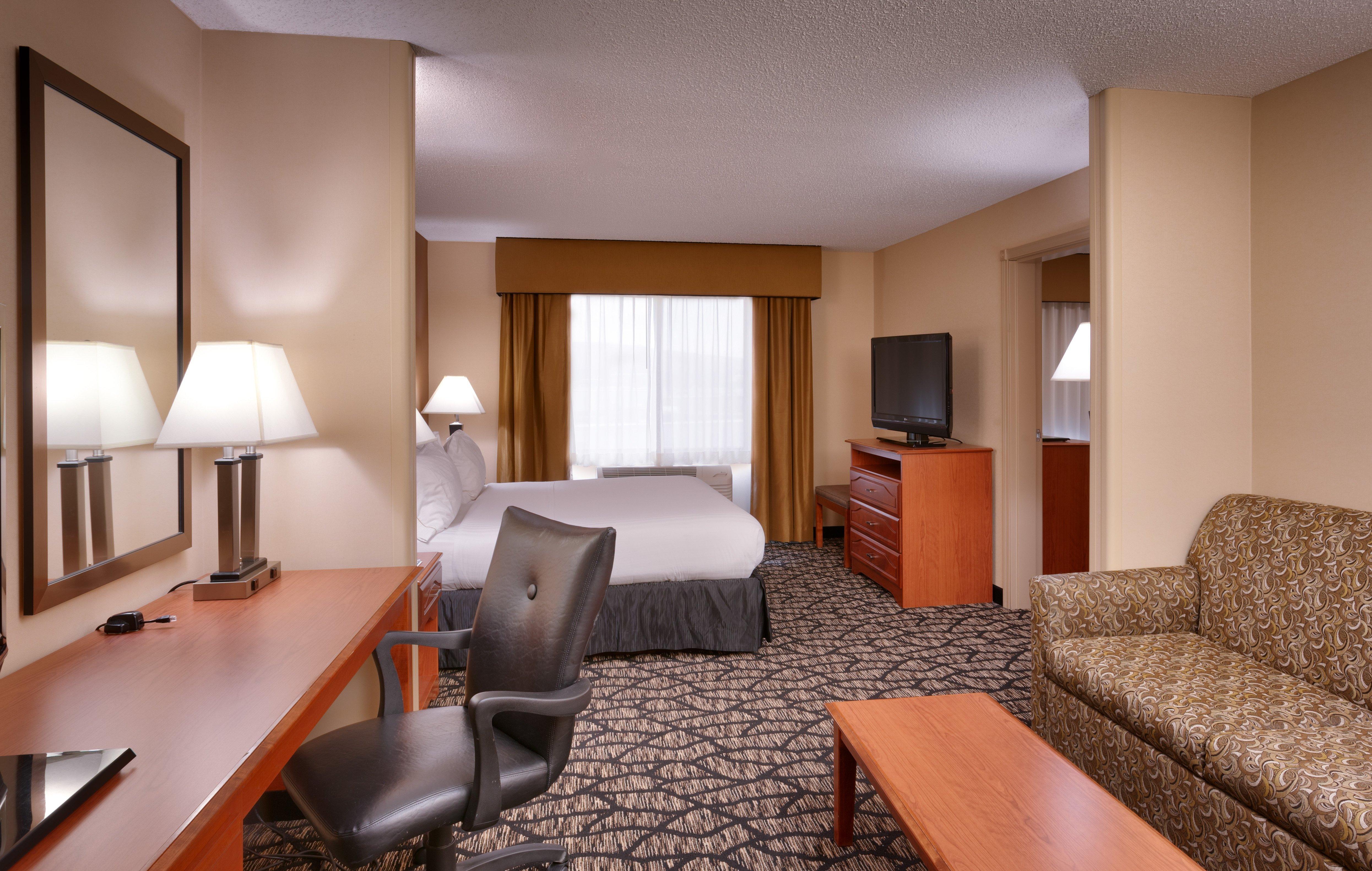 Express & By Ihg 3*